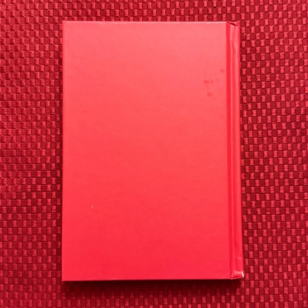 Fashion Books - Picture 7 of 10
